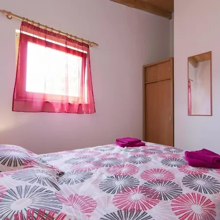 Mit Privatpool Fuer 4 Personen Ca 45 Qm In Pula-fondole, Istrien Istrische Riviera
